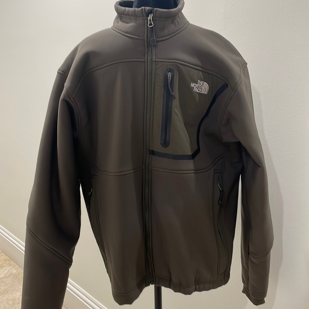 Men’s Large North Face Summit Series Jacket